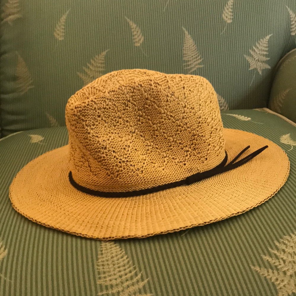 Straw hat